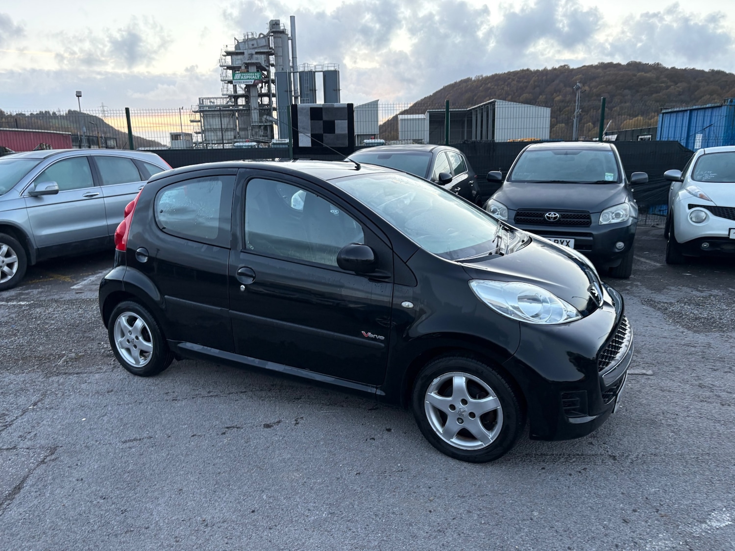 Used Peugeot 107 2009 for sale - 76519521: Photo 2