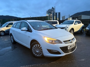 Used Vauxhall Astra 2013 for sale - 77450809: Photo