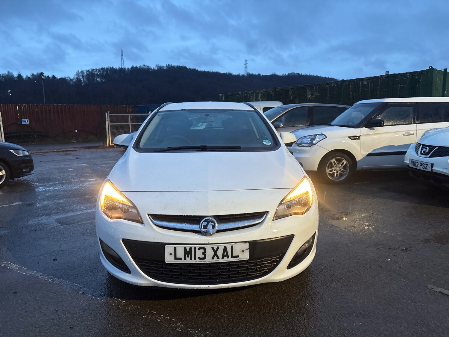Used Vauxhall Astra 2013 for sale - 77450809: Photo 7