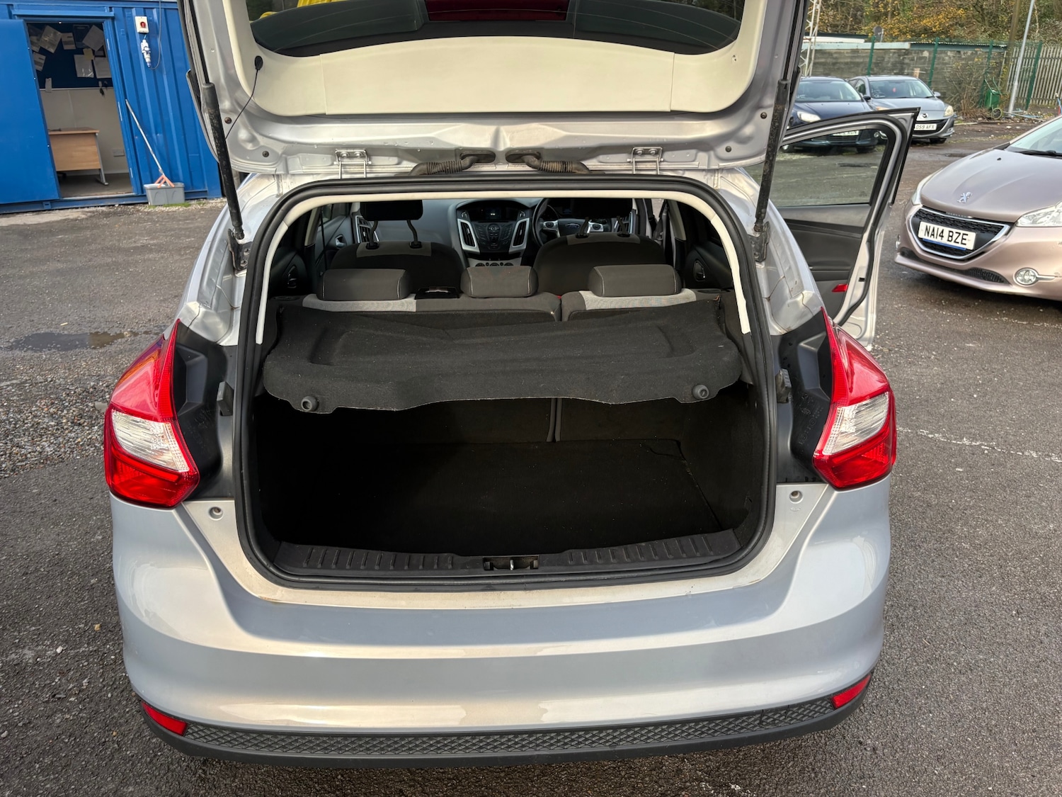 Used Ford Focus 2011 for sale - 76478014: Photo 14