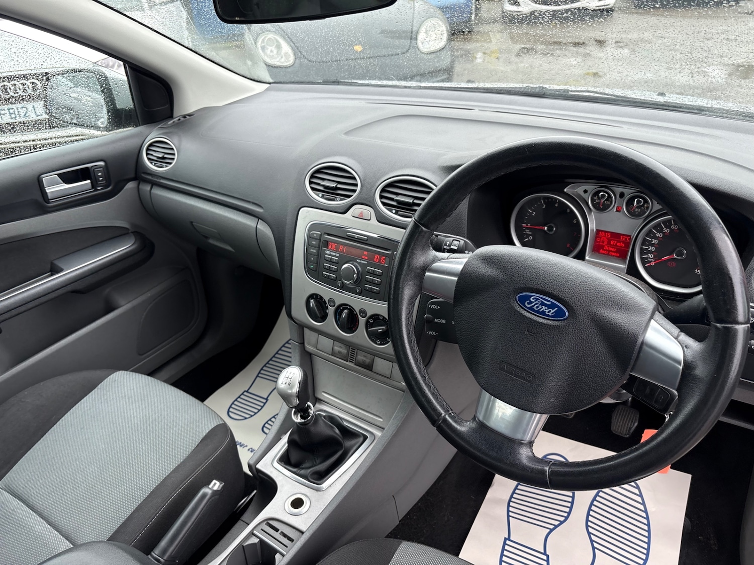 Used Ford Focus 2010 for sale - 78038747: Photo 8