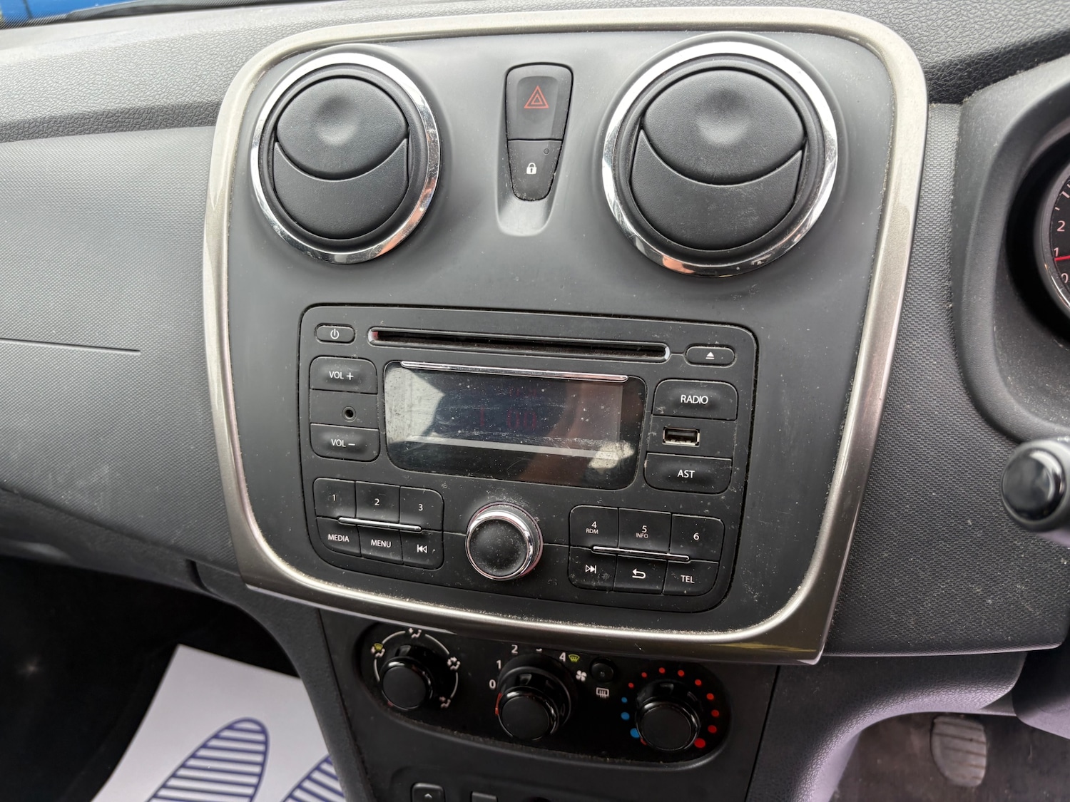 Used Dacia Sandero Stepway 2014 for sale - 76007262: Photo 10