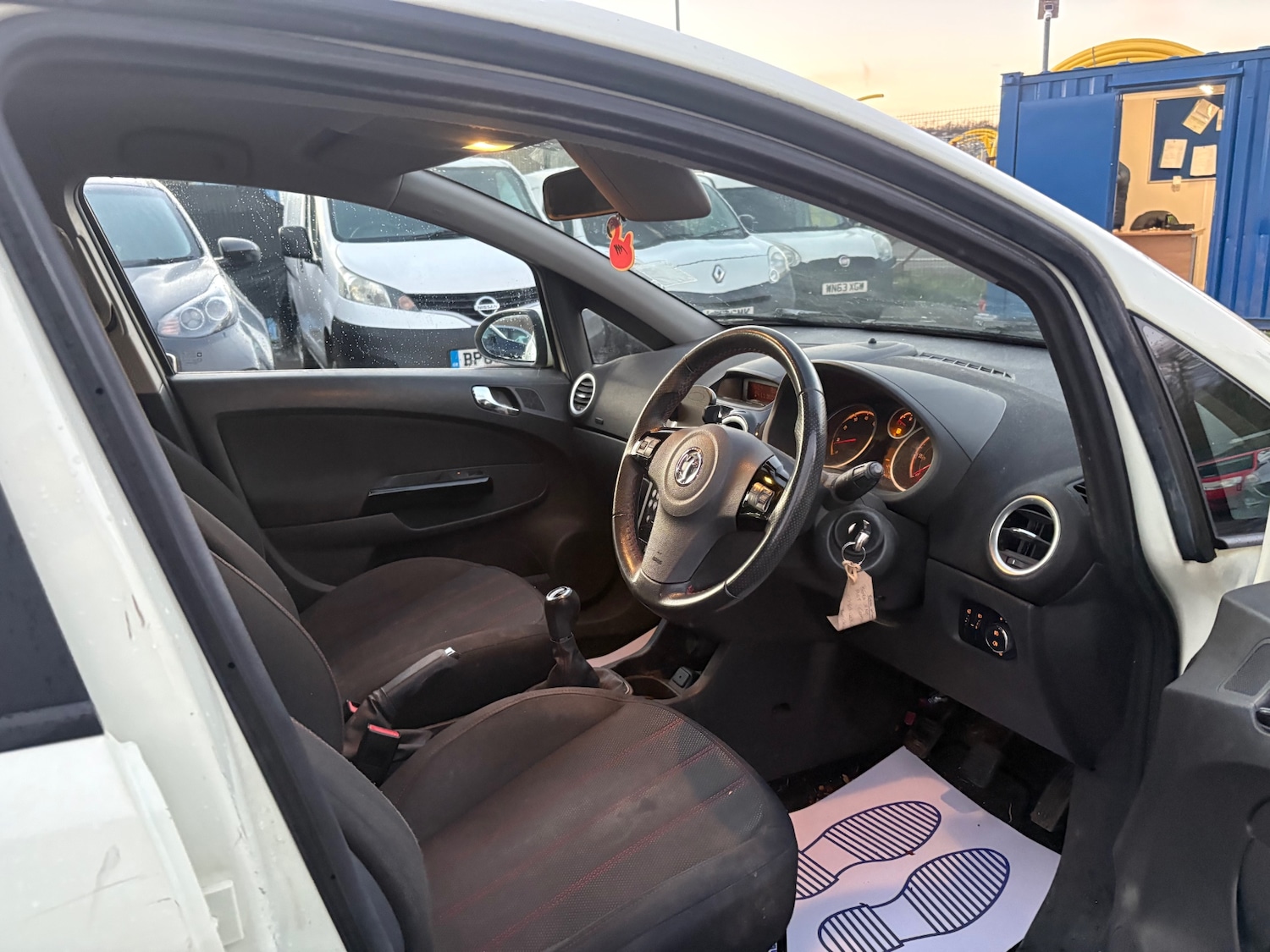 Used Vauxhall Corsa 2012 for sale - 76684536: Photo 8