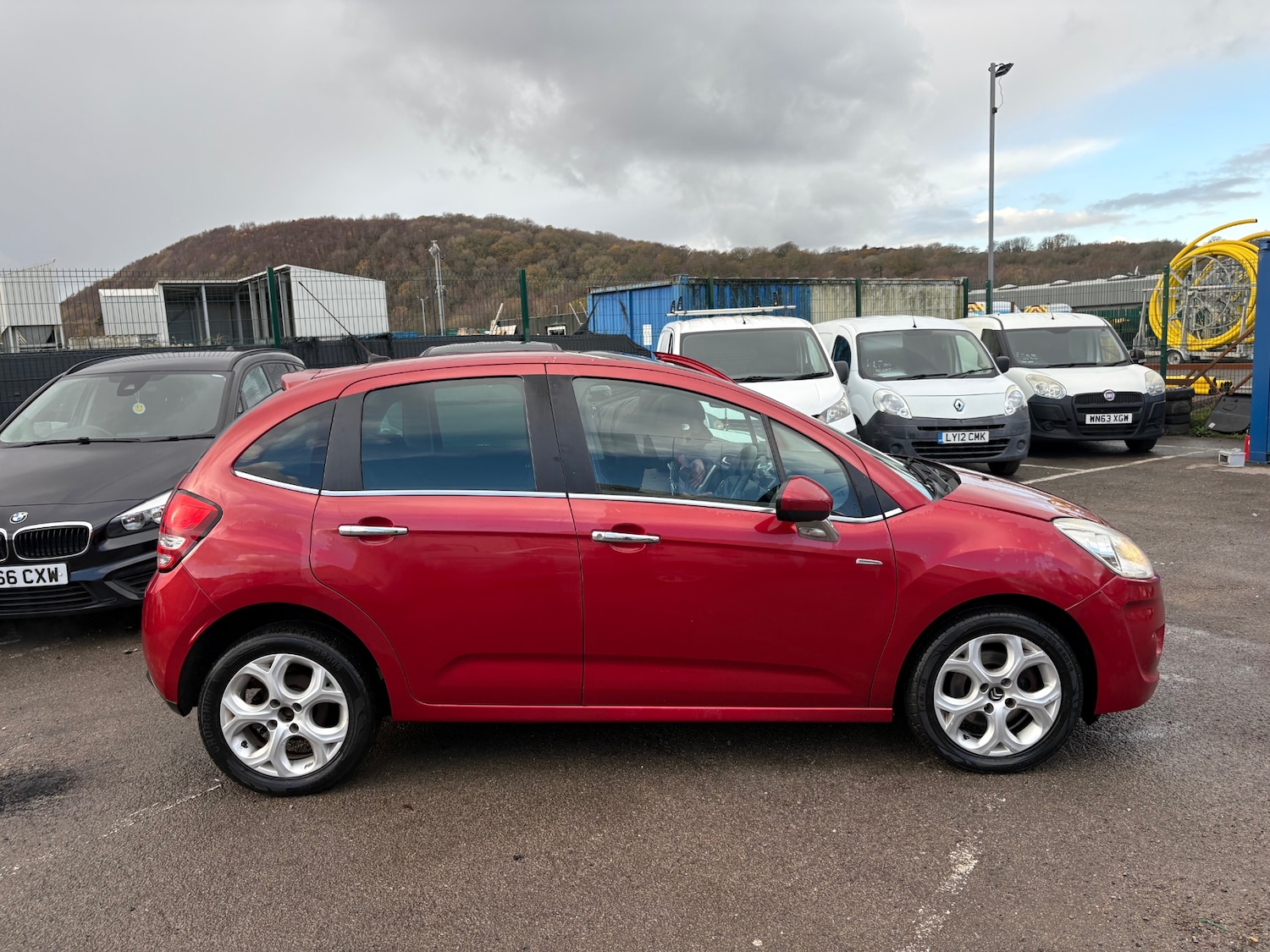 Used Citroen C3 2011 for sale - 76777375: Photo 2