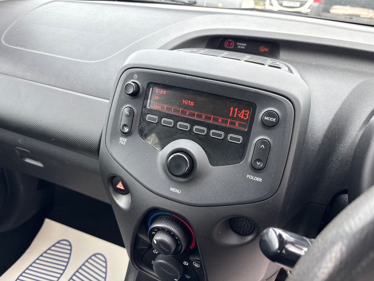 Used Peugeot 108 2014 for sale - 78026203: Photo 11