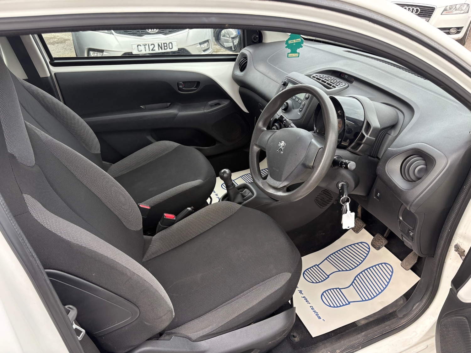 Used Peugeot 108 2014 for sale - 78026203: Photo 8