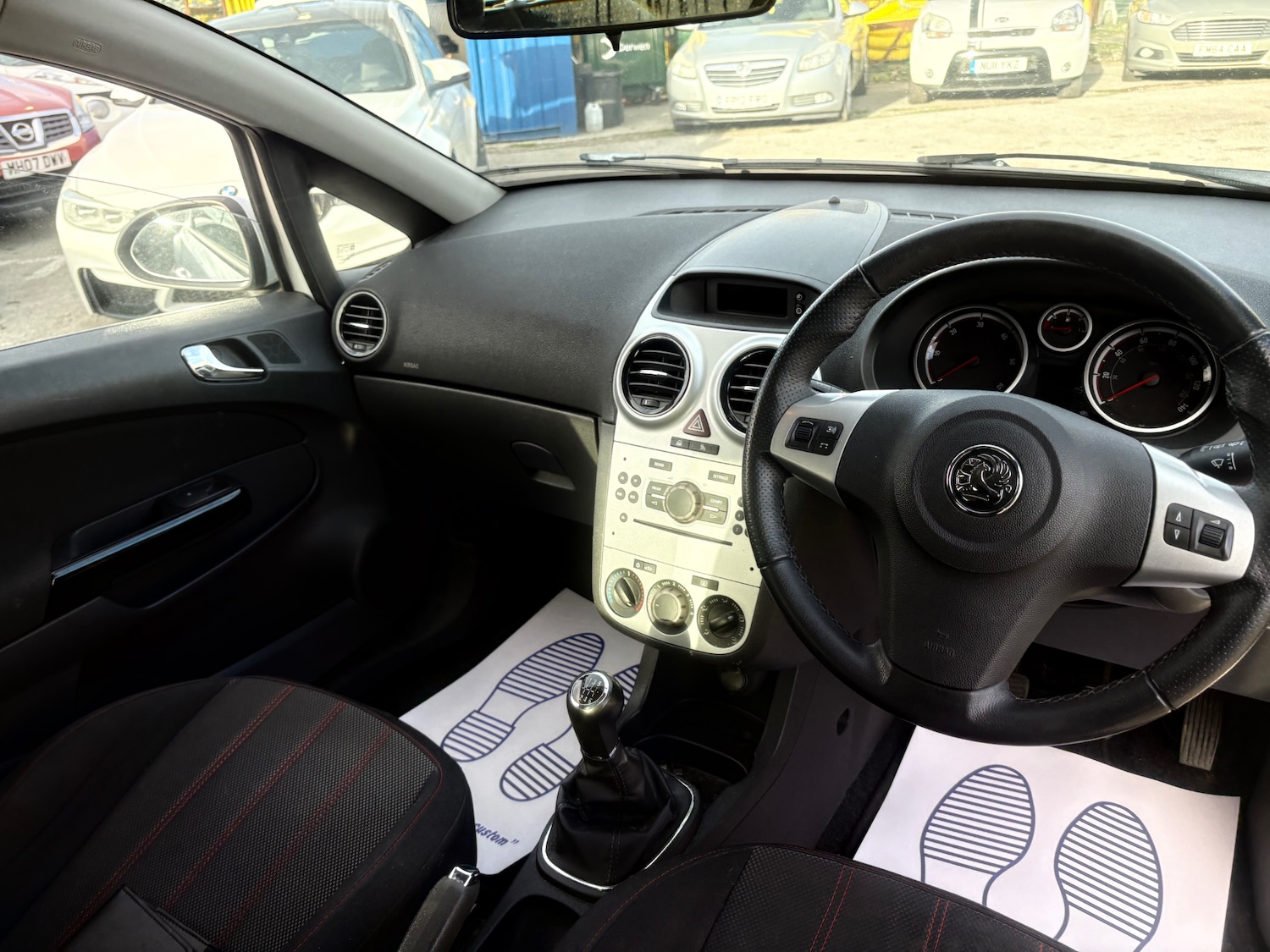 Used Vauxhall Corsa 2011 for sale - 77058549: Photo 7