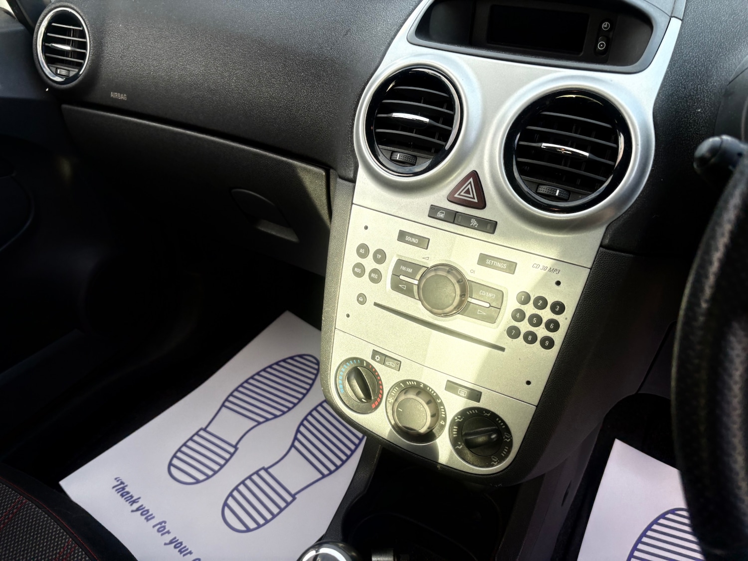 Used Vauxhall Corsa 2011 for sale - 77058549: Photo 8