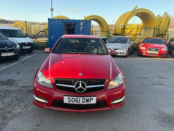 Used Mercedes-Benz C Class 2011 for sale - 76602432: Photo