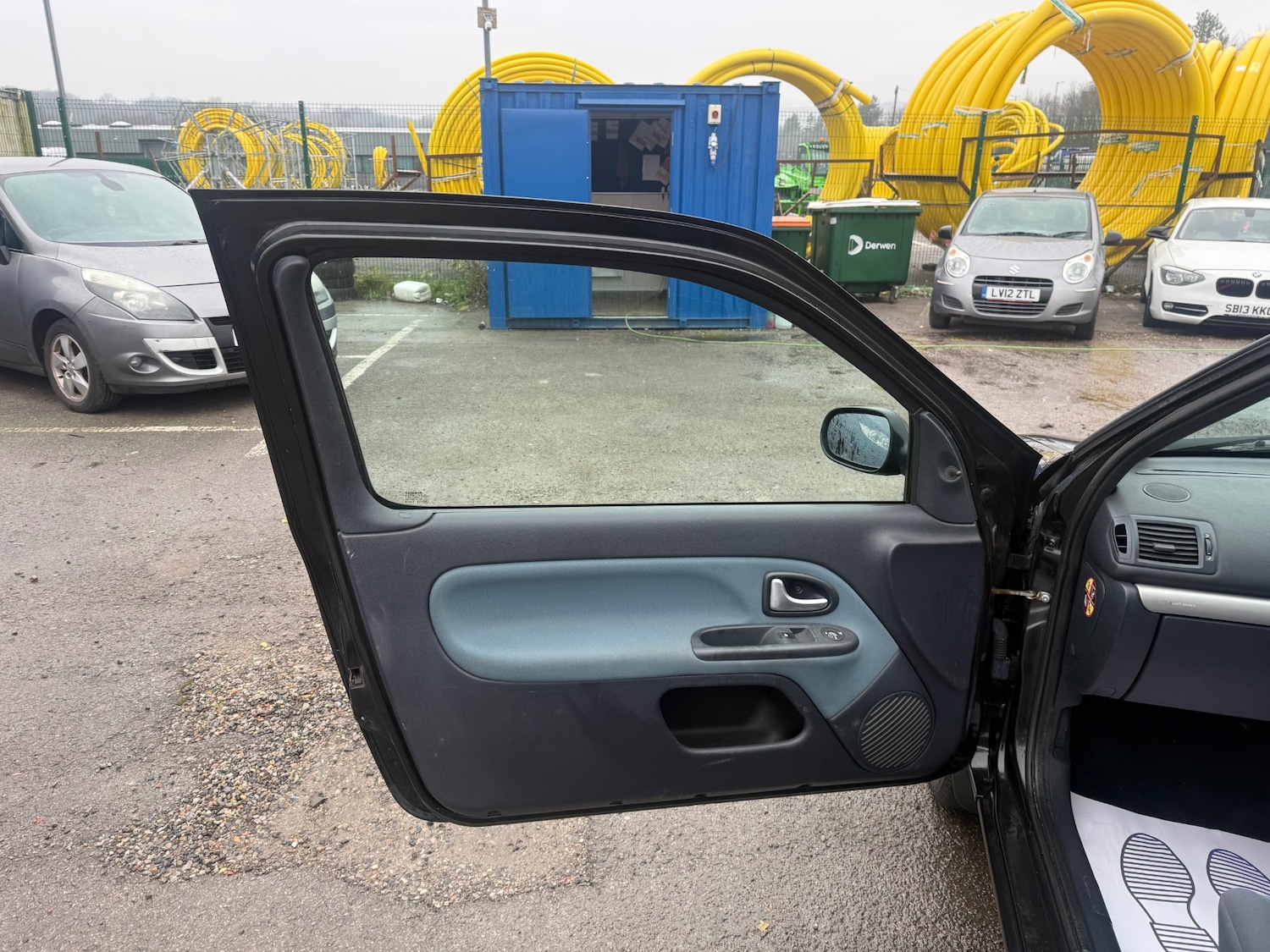 Used Renault Clio 2006 for sale - 77240453: Photo 10