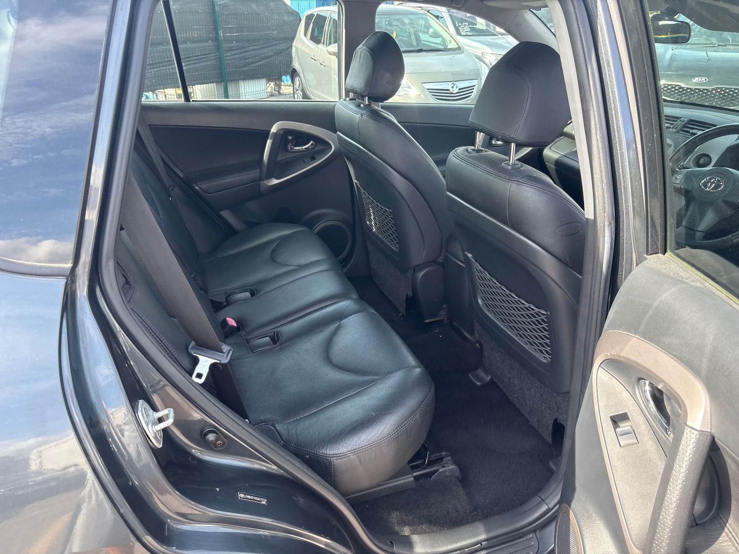 Used Toyota RAV4 2006 for sale - 76128631: Photo 17