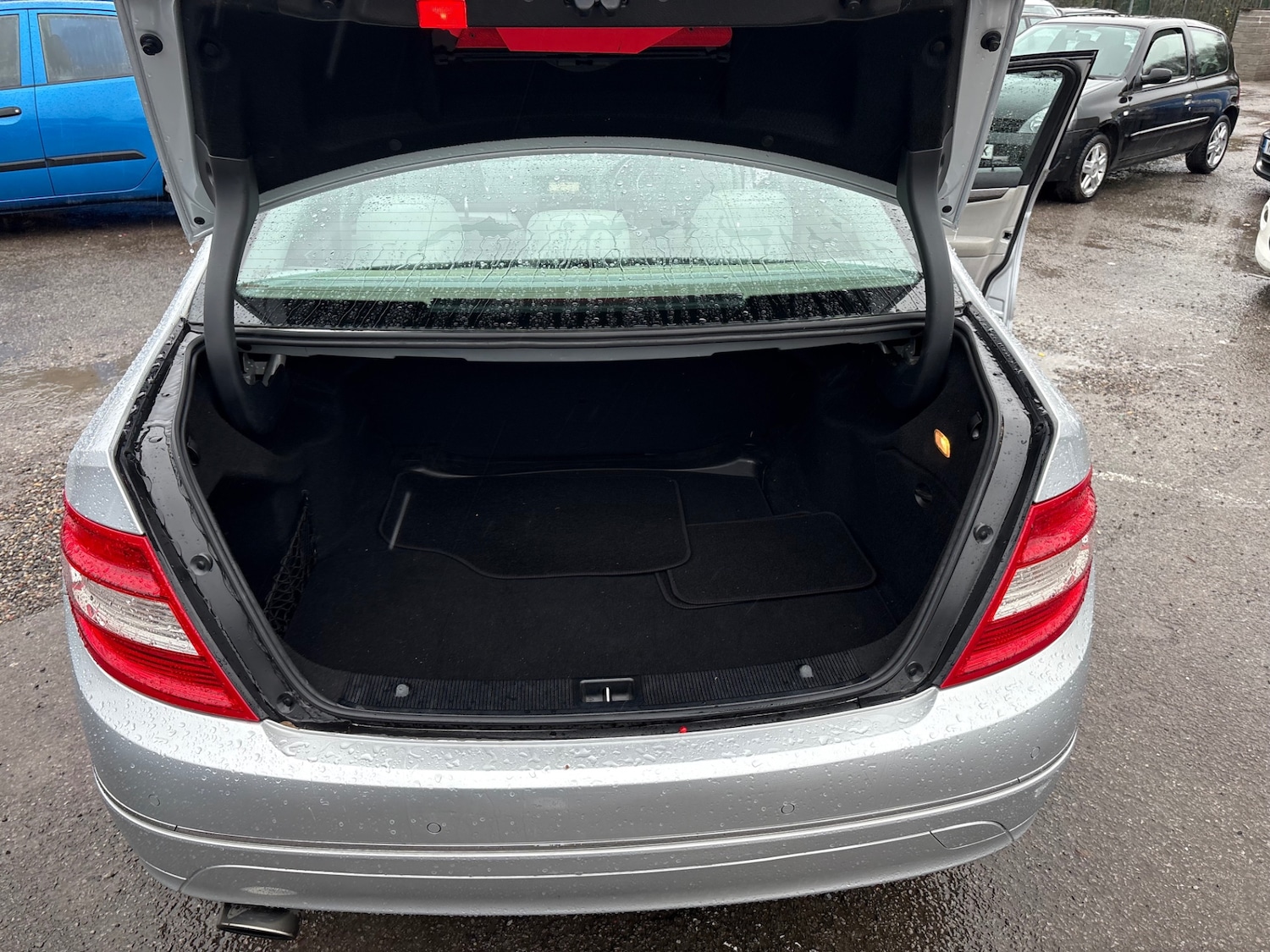 Used Mercedes-Benz C Class 2008 for sale - 76830790: Photo 16