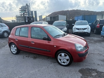 Used Renault Clio 2006 for sale - 76519519: Photo