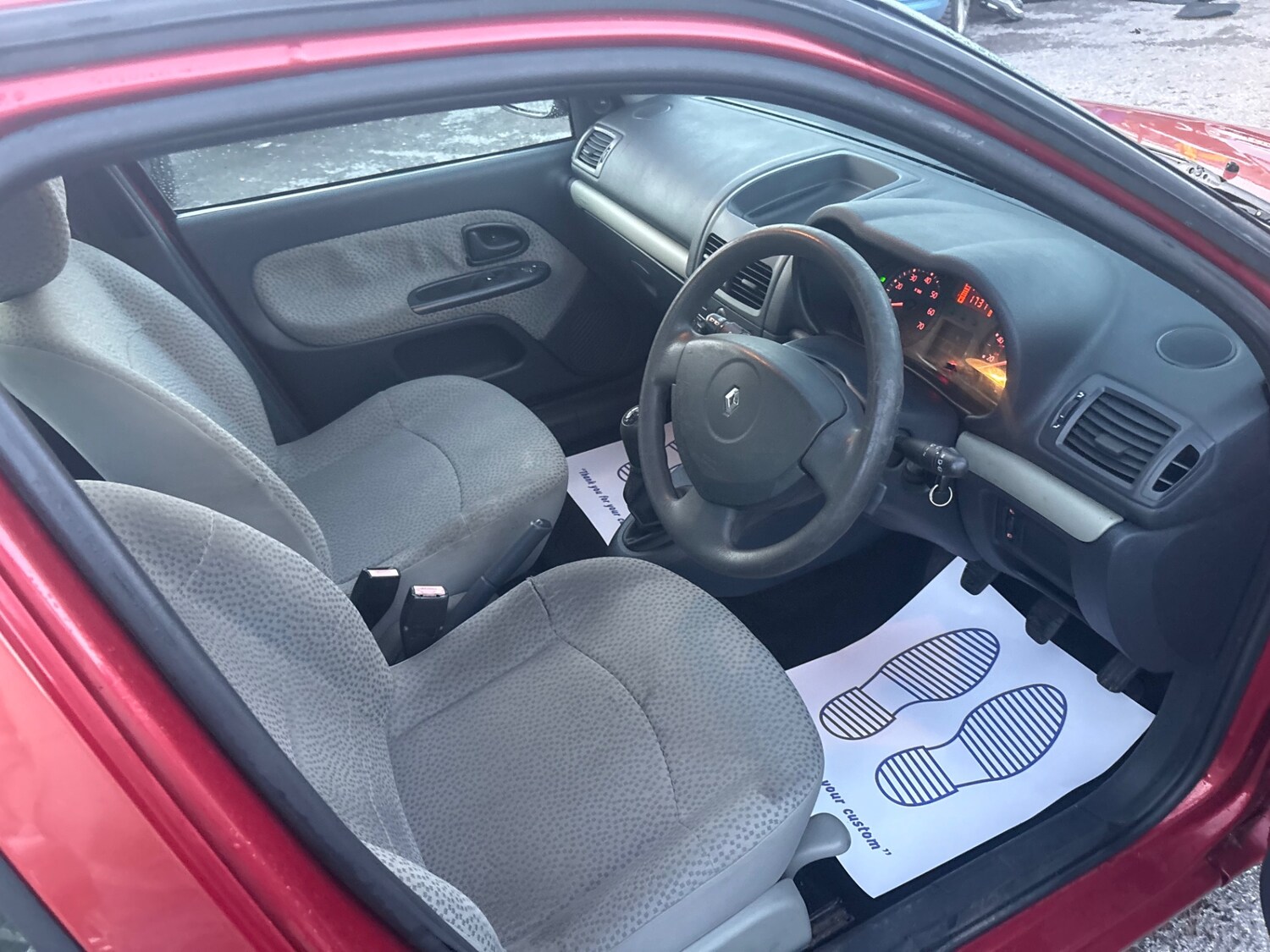 Used Renault Clio 2006 for sale - 76519519: Photo 9