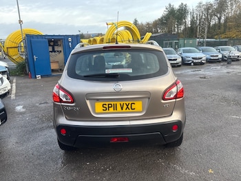 Used Nissan Qashqai 2011 for sale - 76418678: Photo