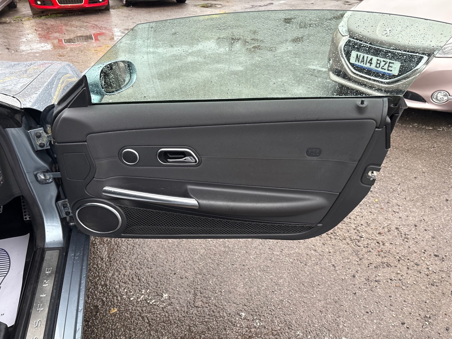 Used Chrysler Crossfire 2007 for sale - 76526470: Photo 13