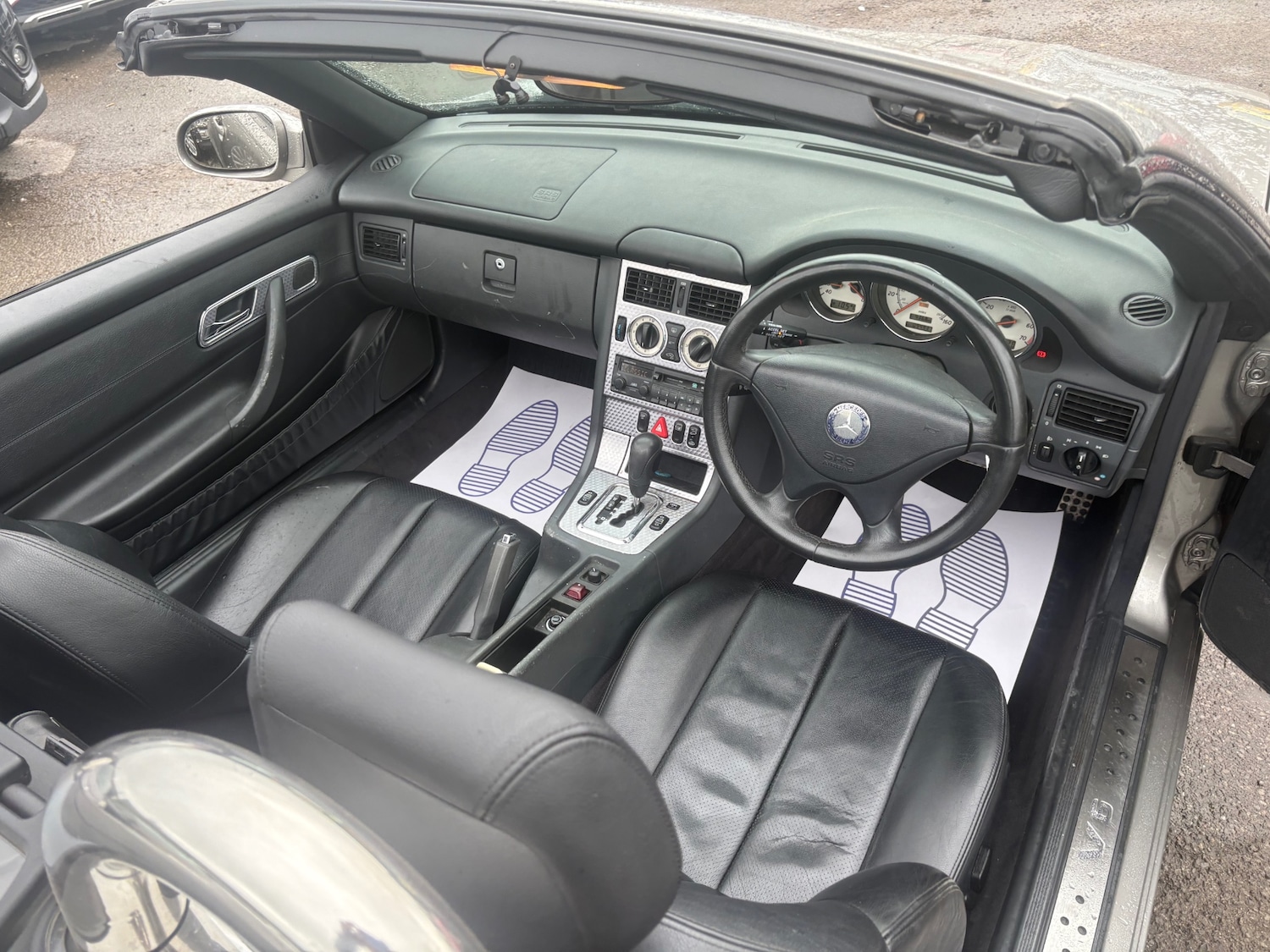 Used Mercedes-Benz SLK 2003 for sale - 77812944: Photo 8