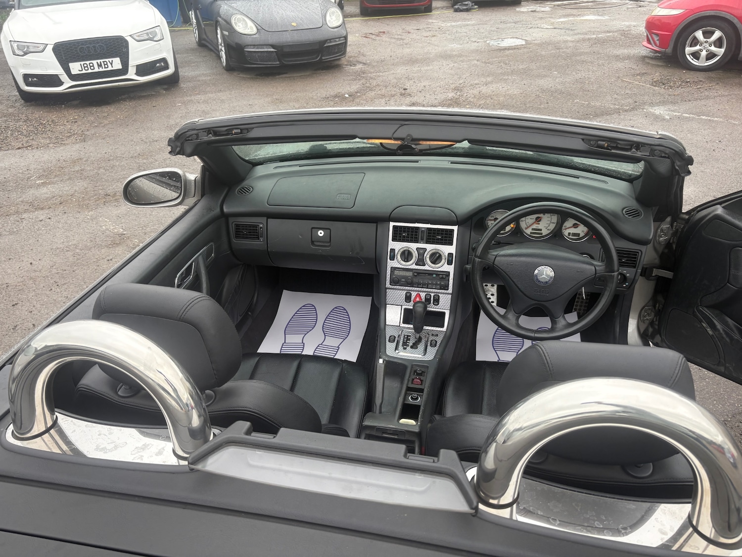 Used Mercedes-Benz SLK 2003 for sale - 77812944: Photo 9