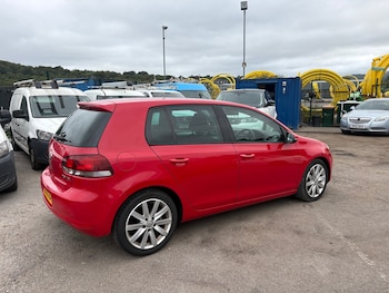 Used Volkswagen Golf 2009 for sale - 79333378: Photo