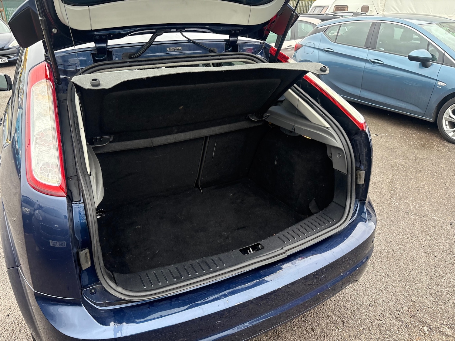 Used Ford Focus 2012 for sale - 76414916: Photo 15