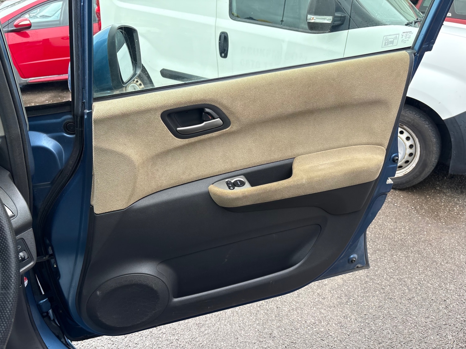 Used Honda FR-V 2009 for sale - 78039700: Photo 13