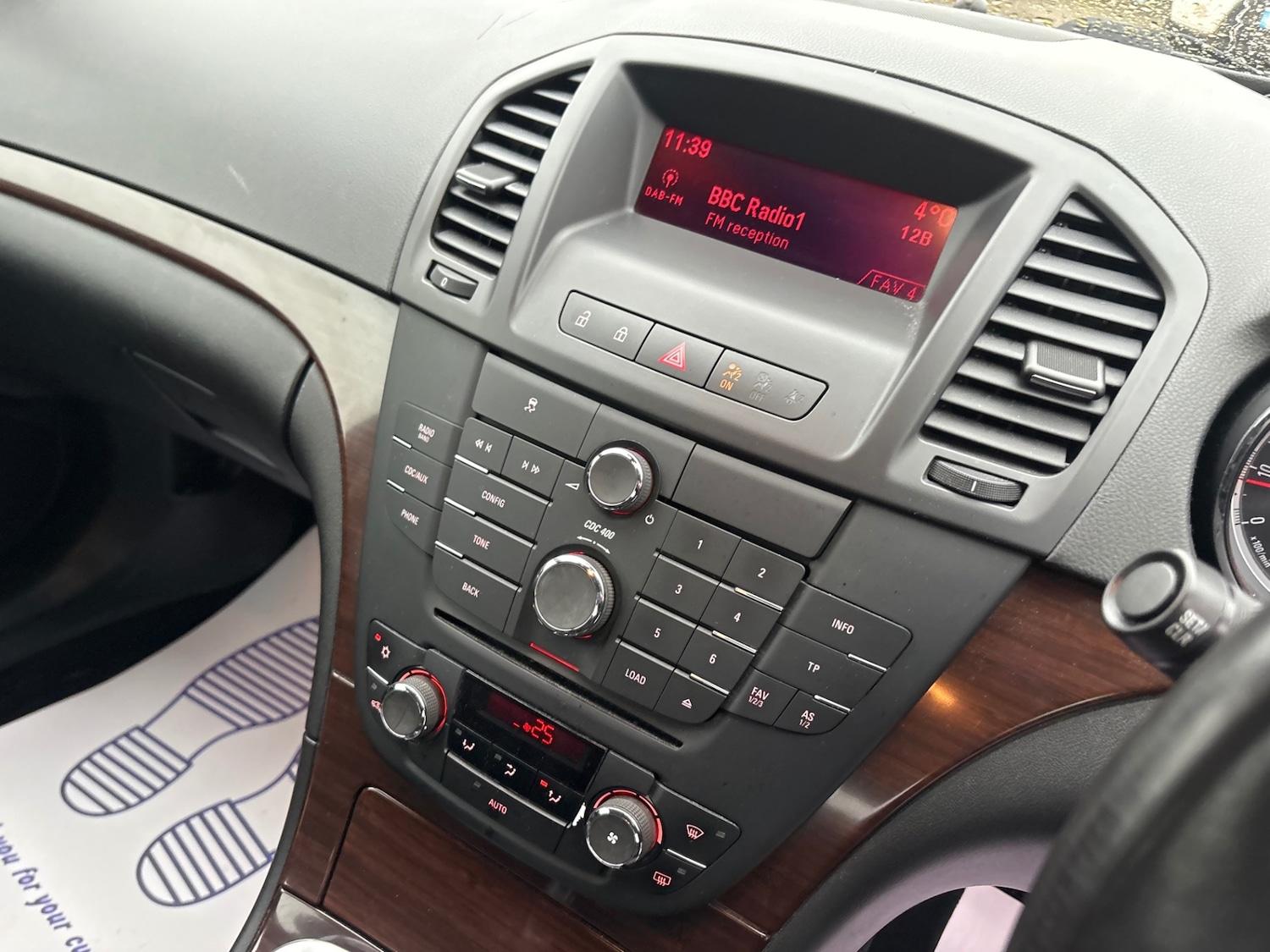 Used Vauxhall Insignia 2009 for sale - 77136180: Photo 12