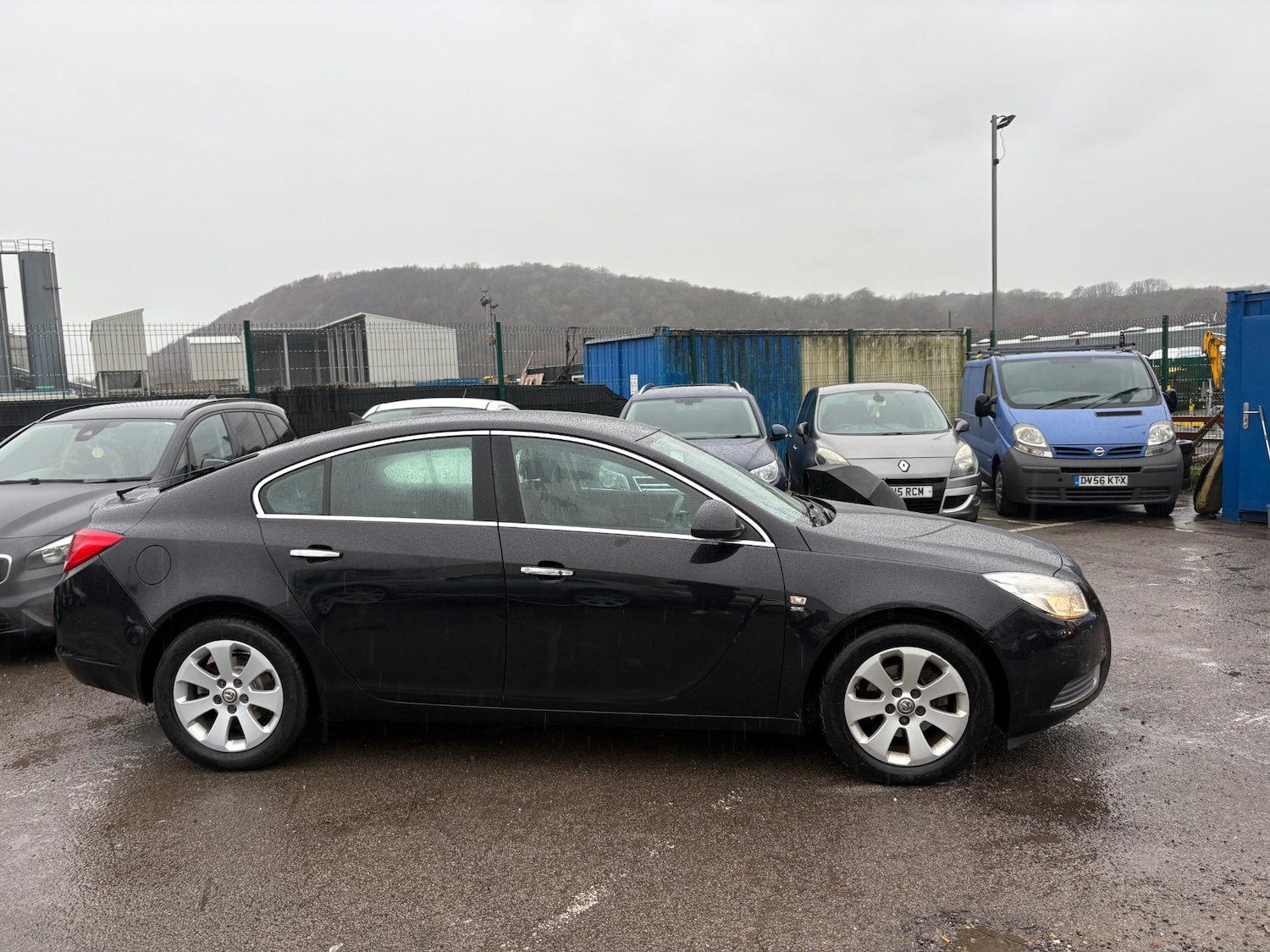 Used Vauxhall Insignia 2009 for sale - 77136180: Photo 2