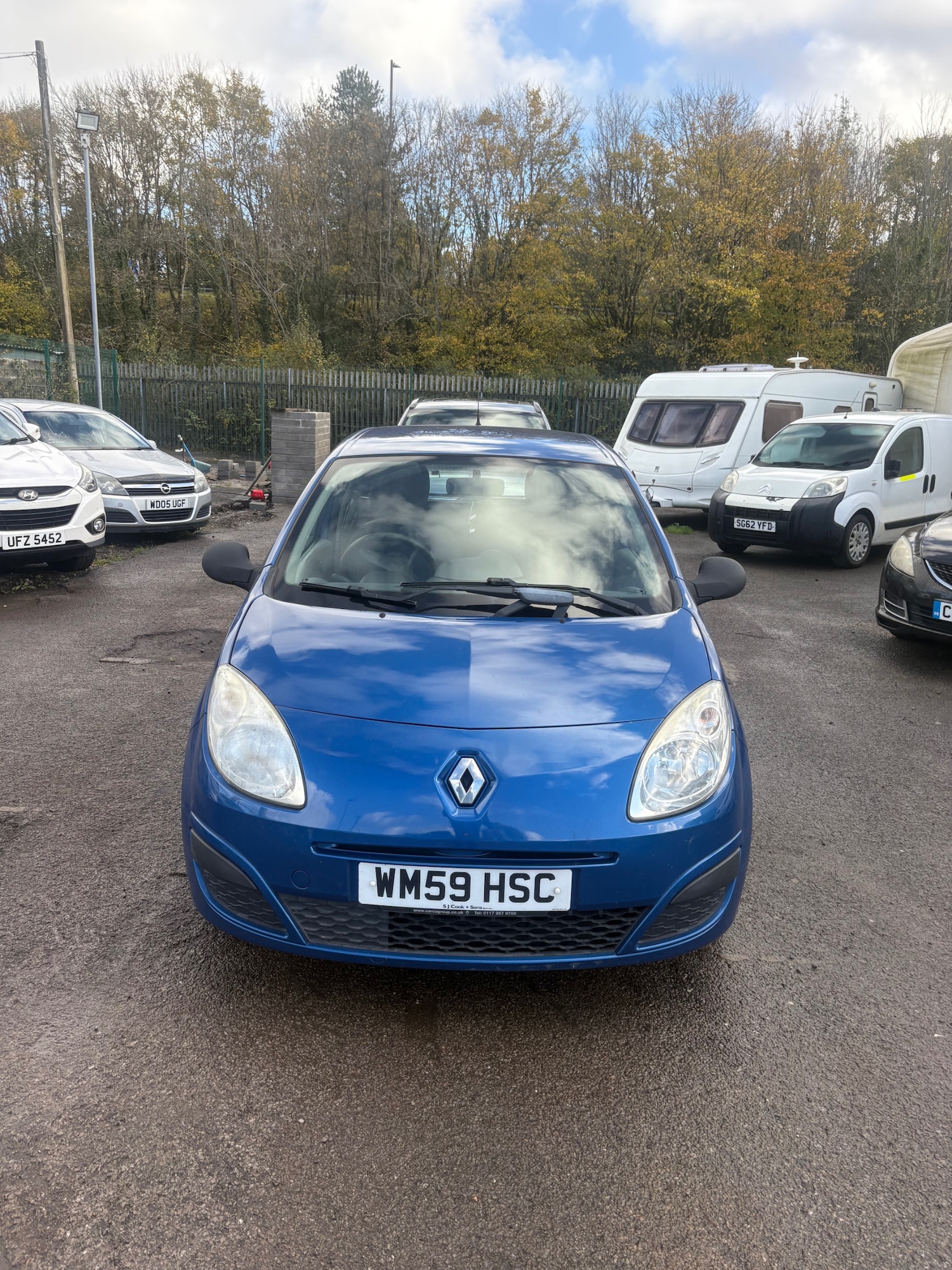 Used Renault Twingo 2010 for sale - 76363113: Photo 2