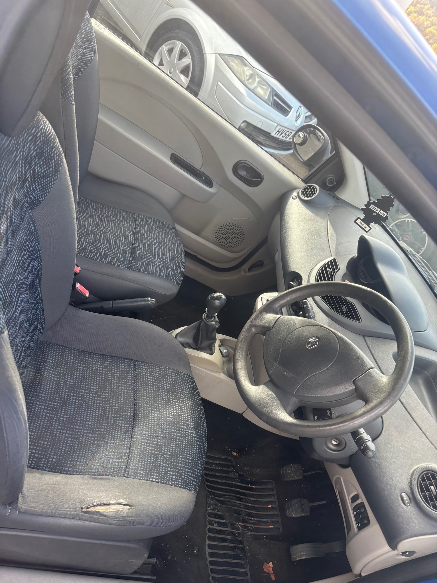 Used Renault Twingo 2010 for sale - 76363113: Photo 6