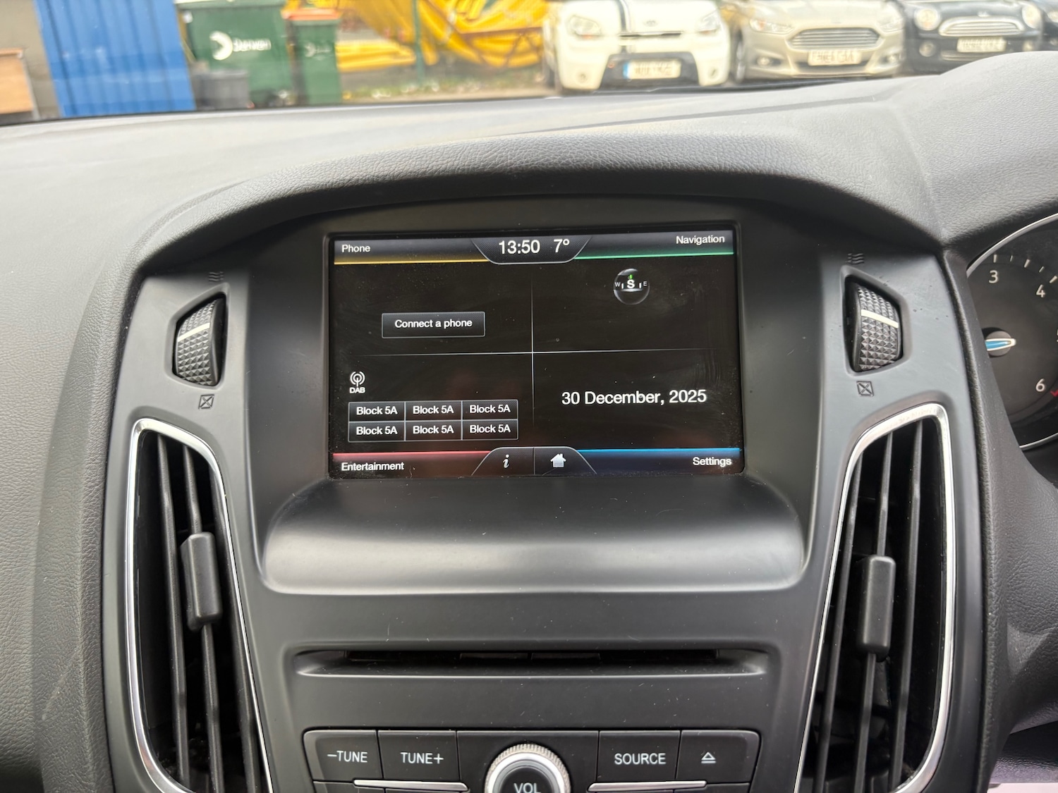 Used Ford Focus 2015 for sale - 77069889: Photo 11