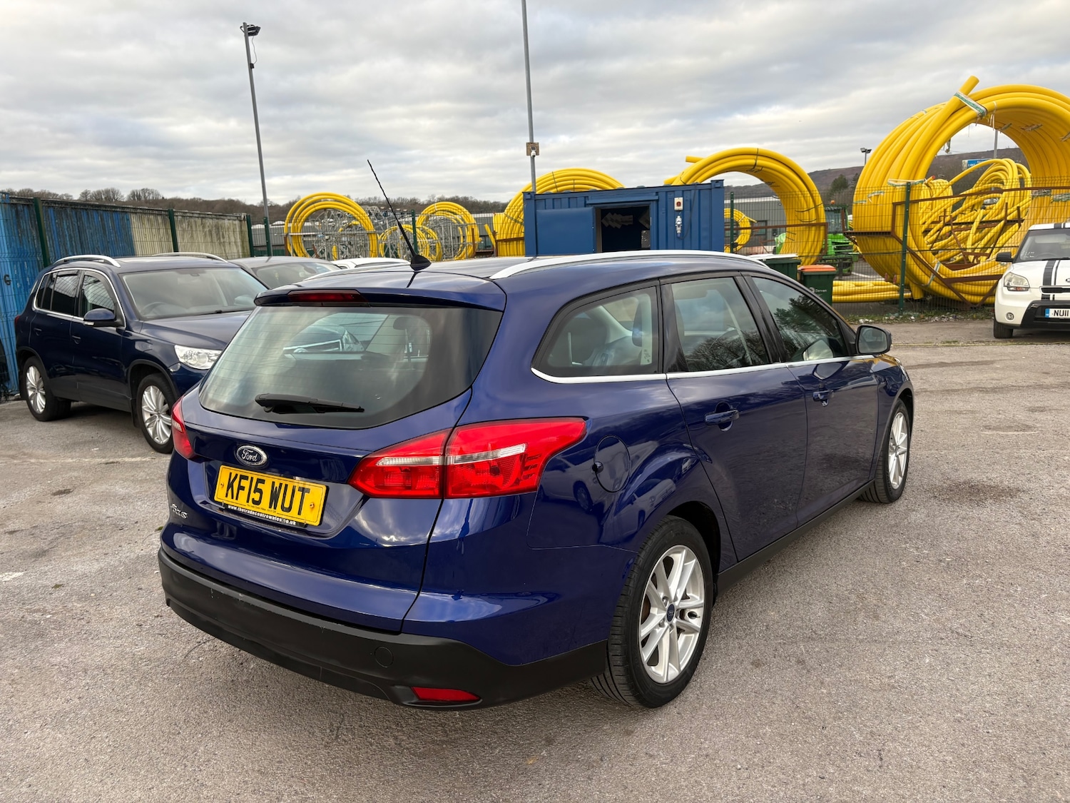 Used Ford Focus 2015 for sale - 77069889: Photo 3