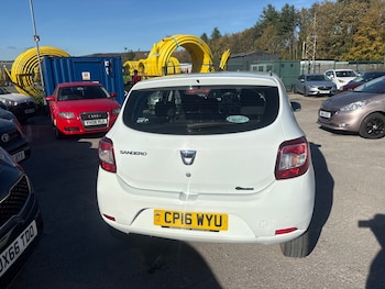 Used Dacia Sandero 2016 for sale - 76257539: Photo 4