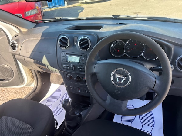 Used Dacia Sandero 2016 for sale - 76257539: Photo 8
