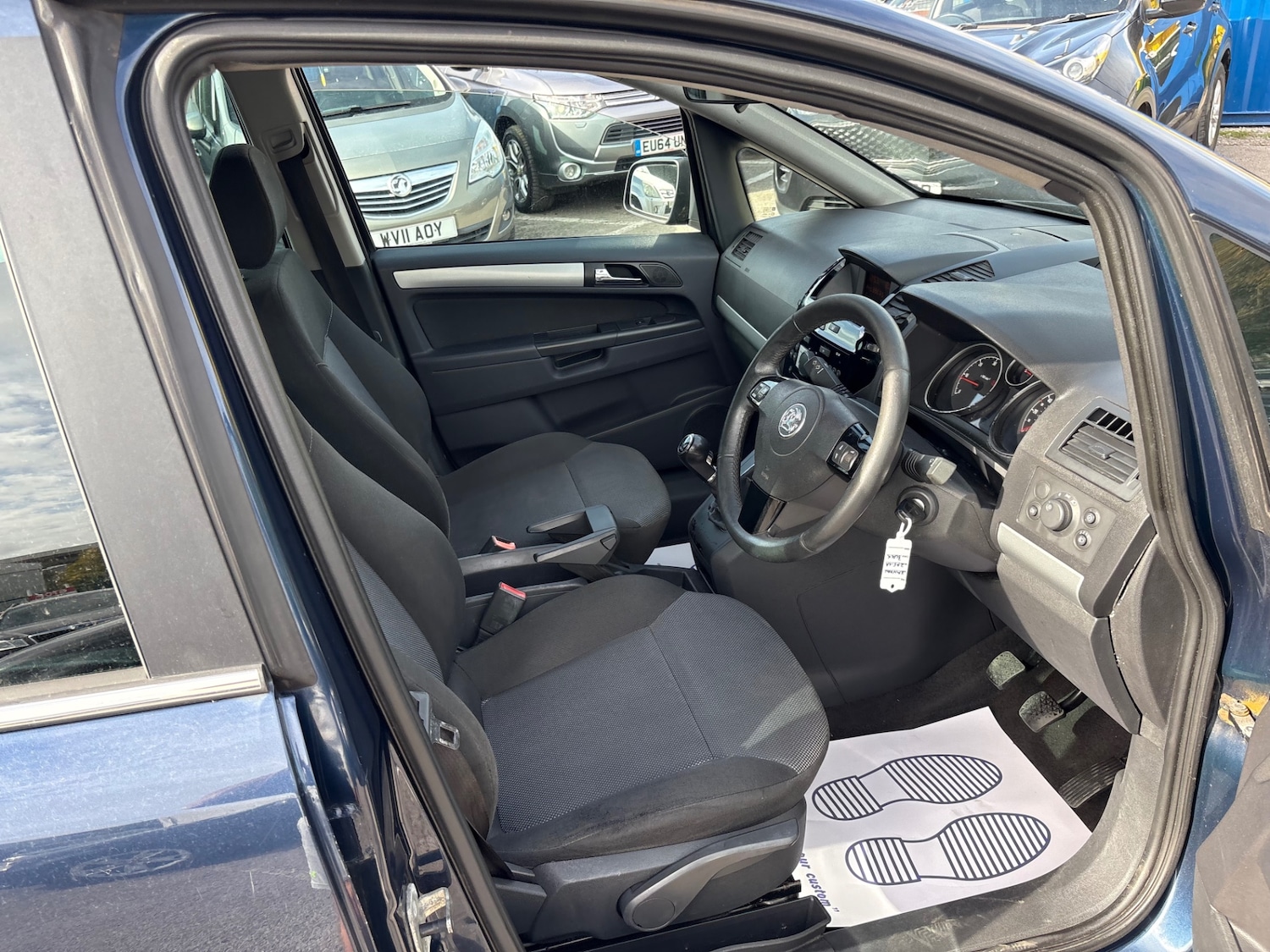 Used Vauxhall Zafira 2011 for sale - 76091929: Photo 8