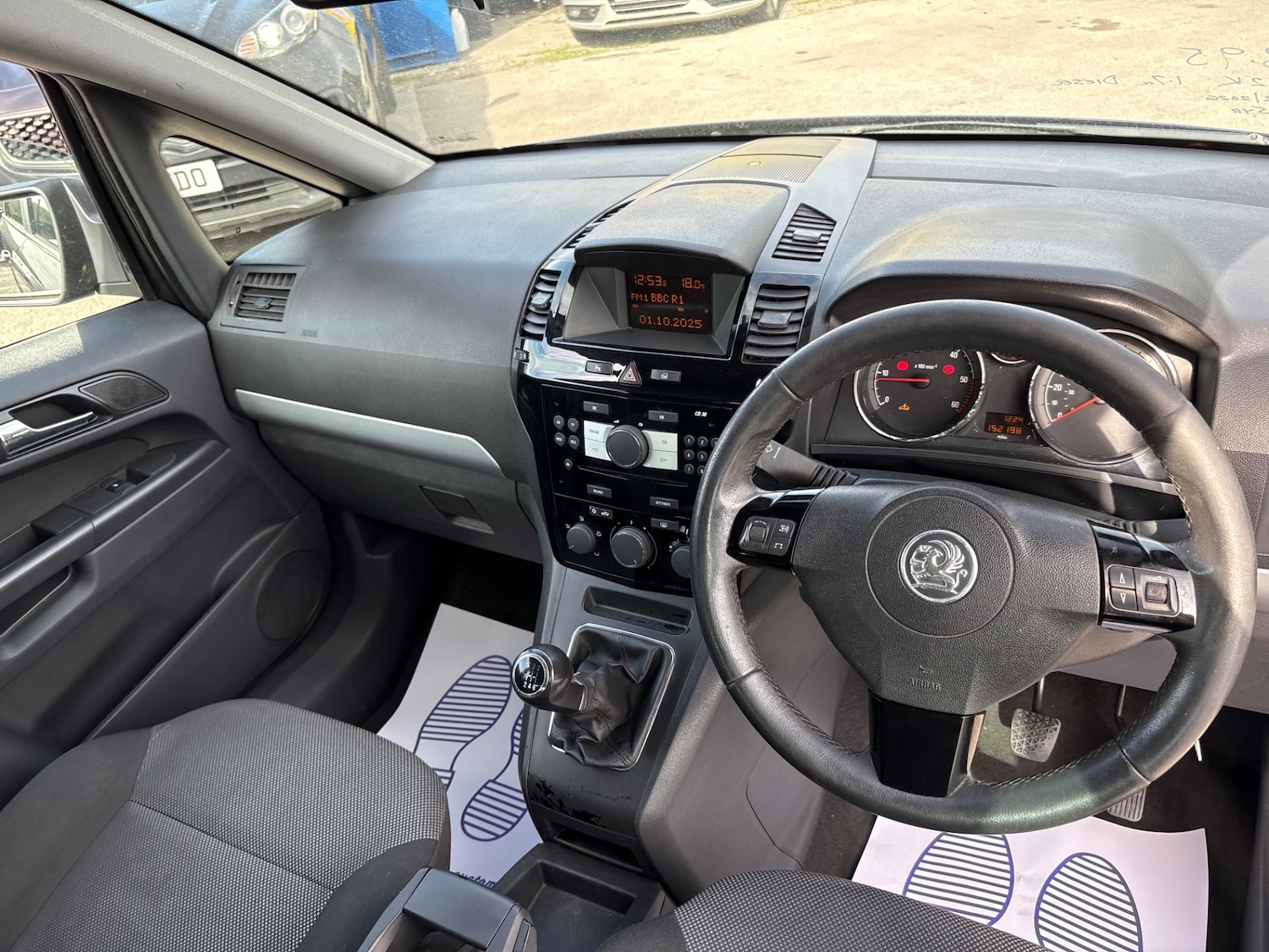 Used Vauxhall Zafira 2011 for sale - 76091929: Photo 9