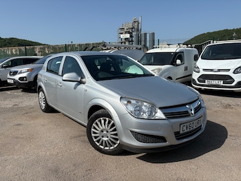 Used Vauxhall Astra 2010 for sale - 79004323: Photo