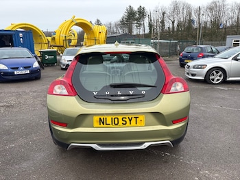 Used Volvo C30 2010 for sale - 77579217: Photo