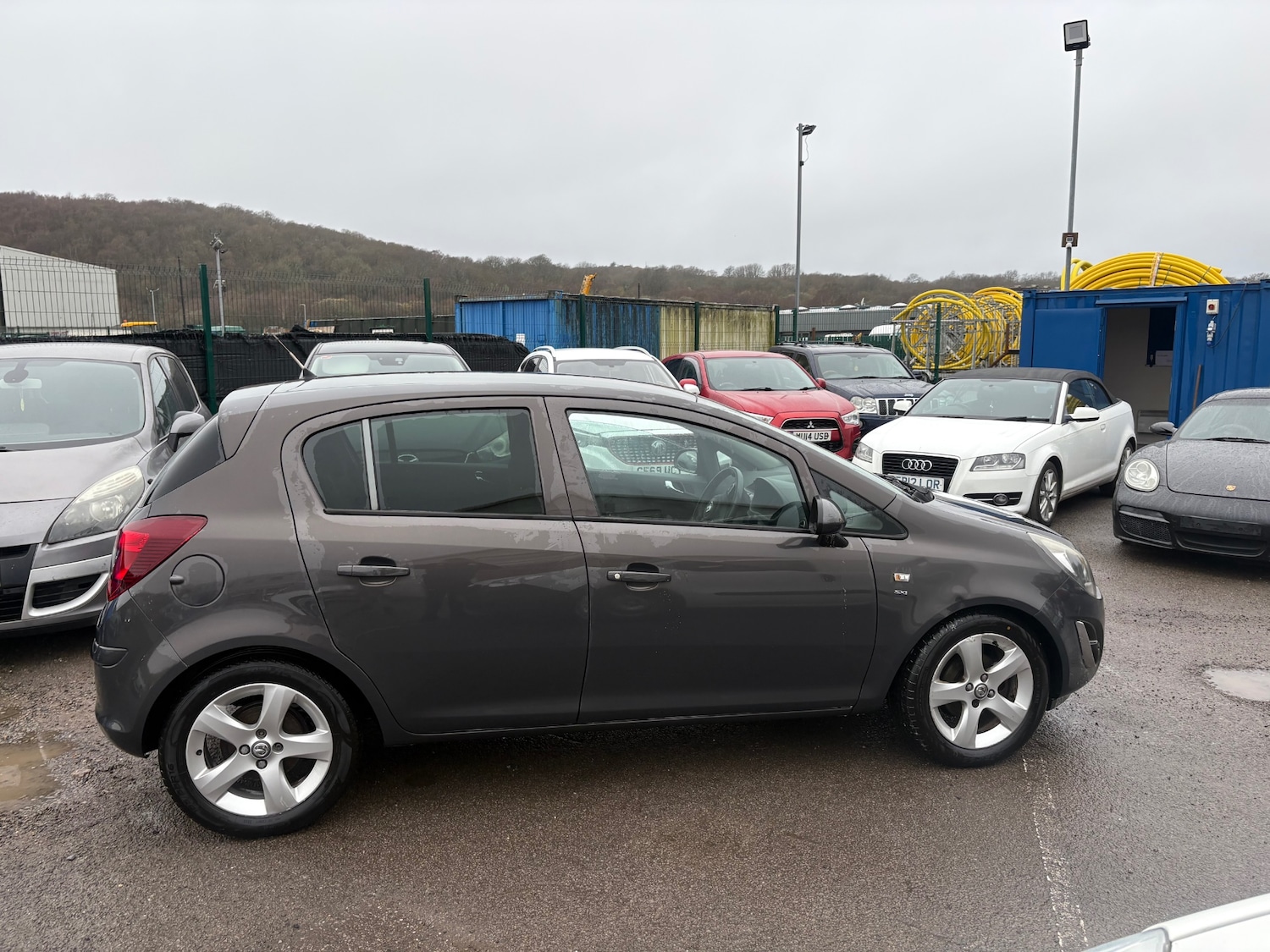 Used Vauxhall Corsa 2013 for sale - 78000071: Photo 2