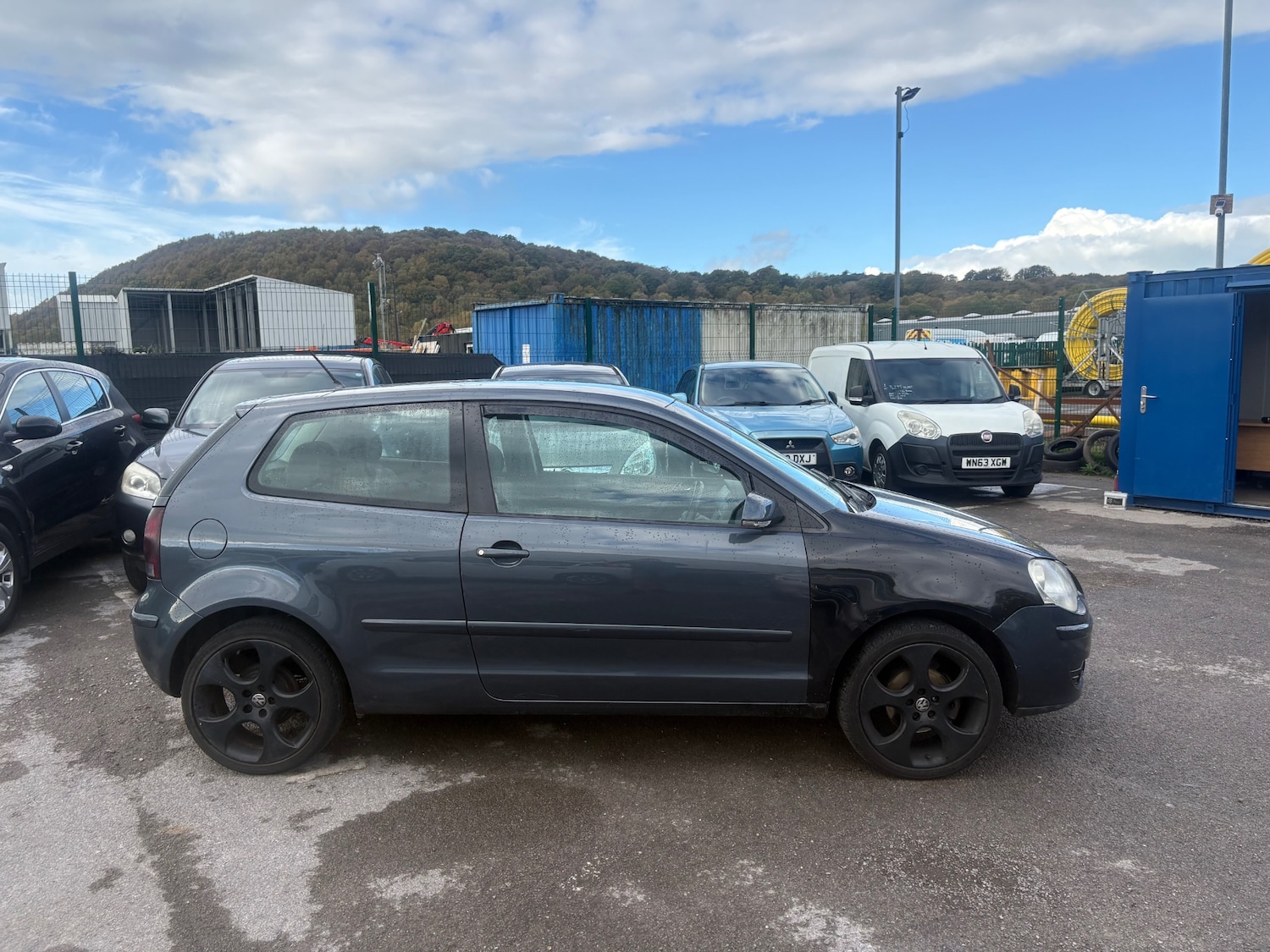 Used Volkswagen Polo 2008 for sale - 76340682: Photo 2