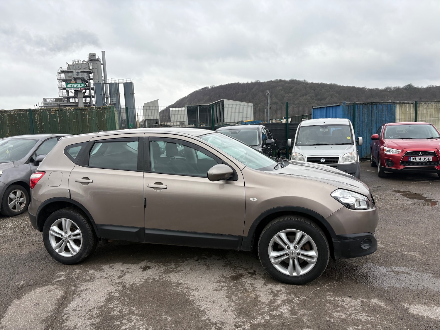 Used Nissan Qashqai 2011 for sale - 77605291: Photo 2