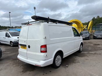 Used Volkswagen Transporter 2015 for sale - 79340794: Photo