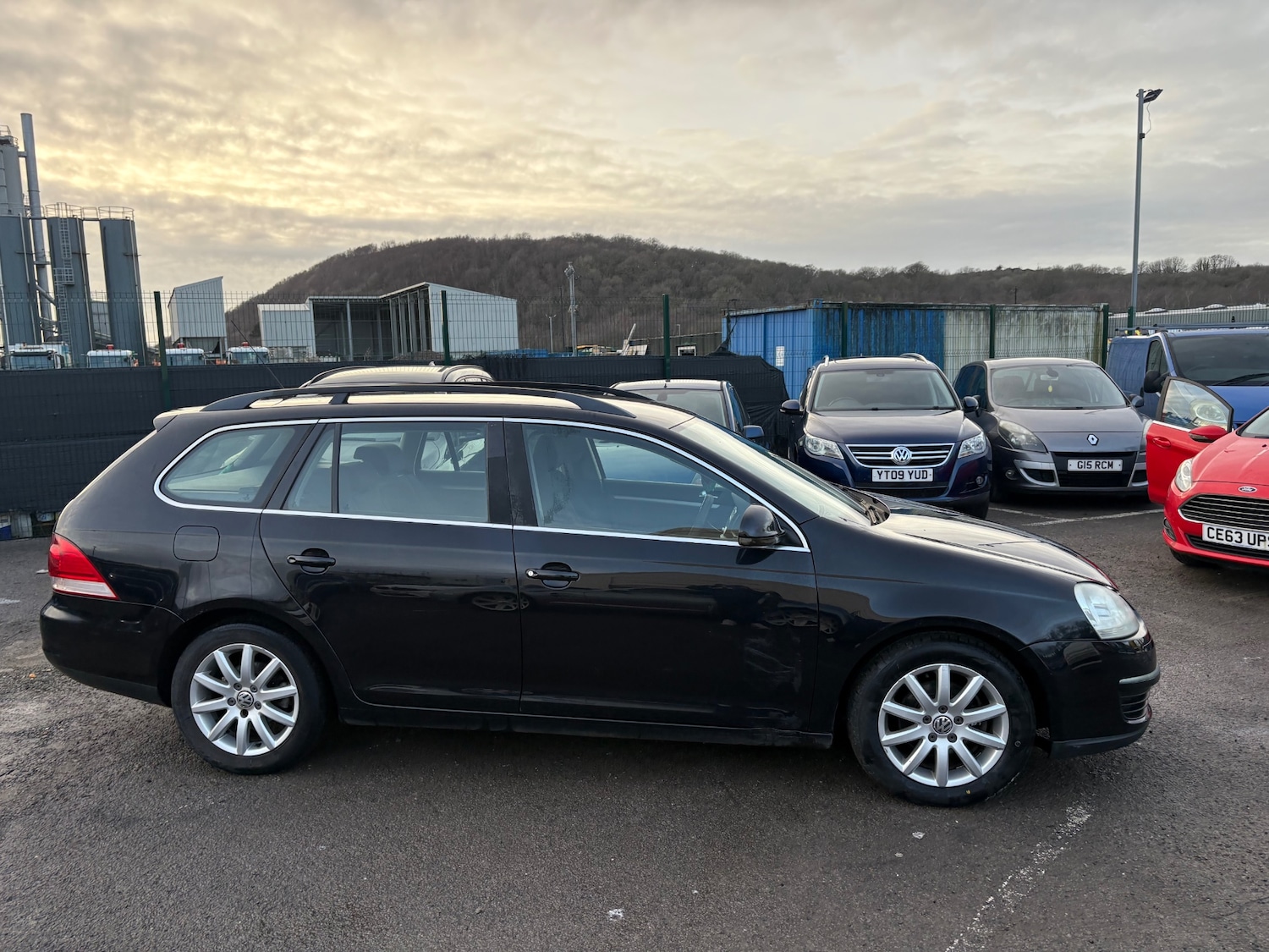 Used Volkswagen Golf 2008 for sale - 77127379: Photo 2