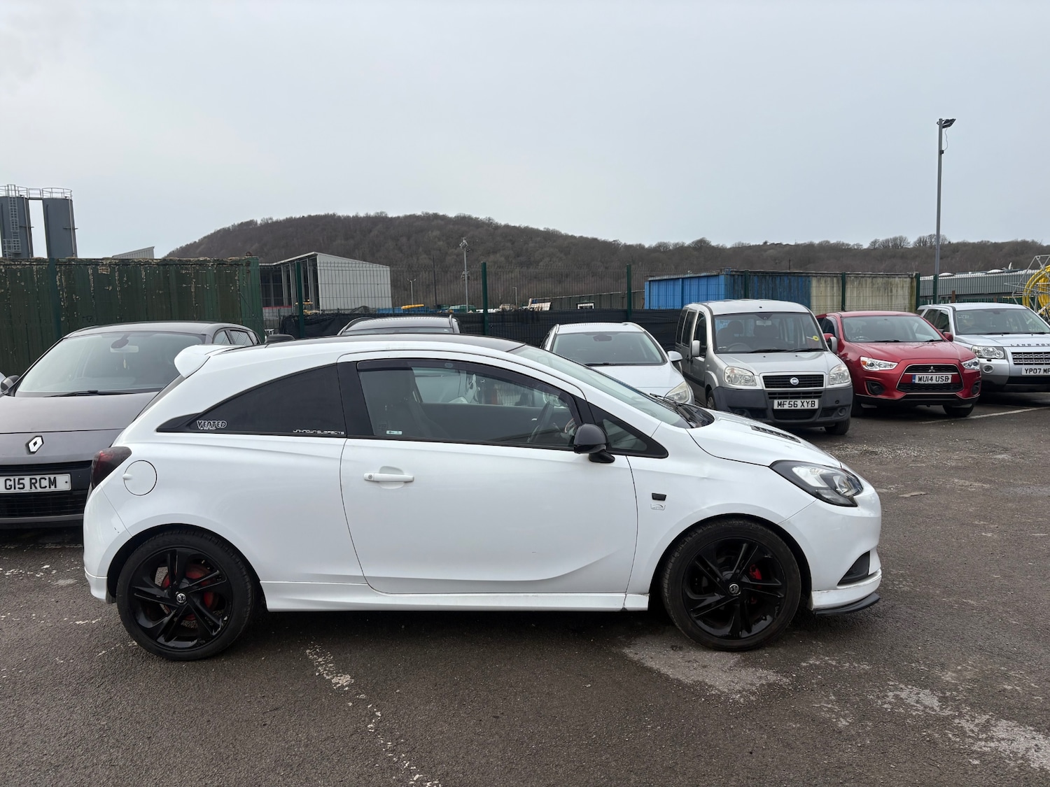 Used Vauxhall Corsa 2016 for sale - 77579620: Photo 2