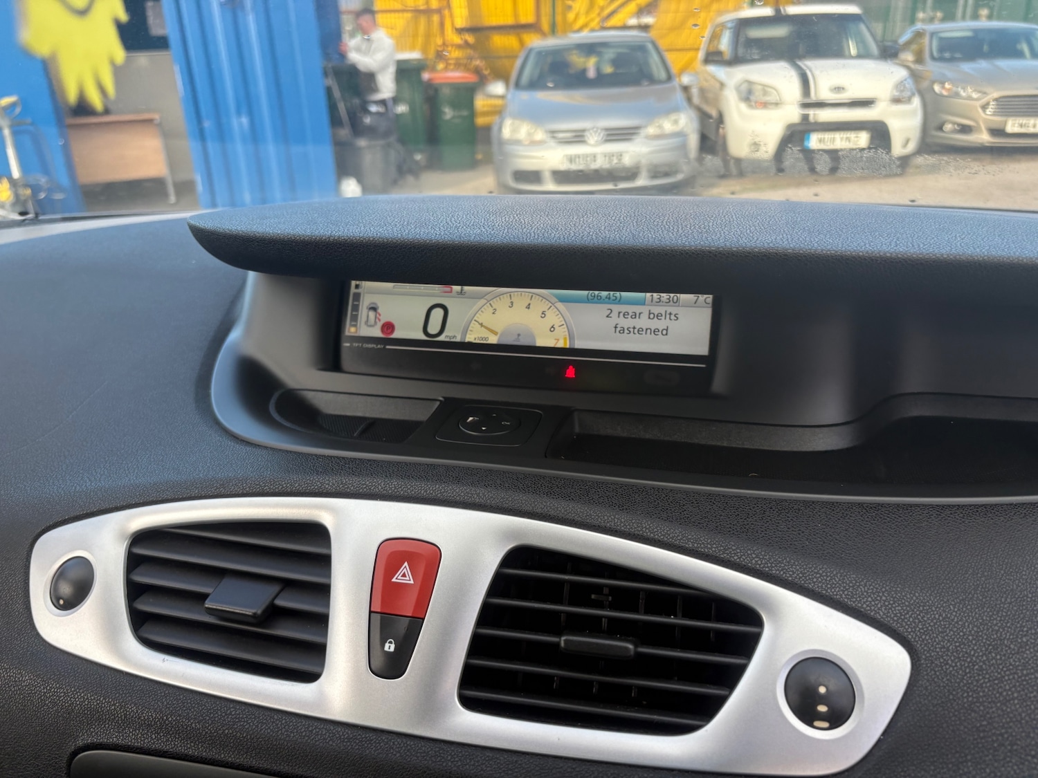 Used Renault Scenic 2009 for sale - 77008506: Photo 12