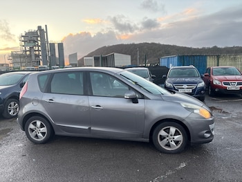 Used Renault Scenic 2009 for sale - 77008506: Photo