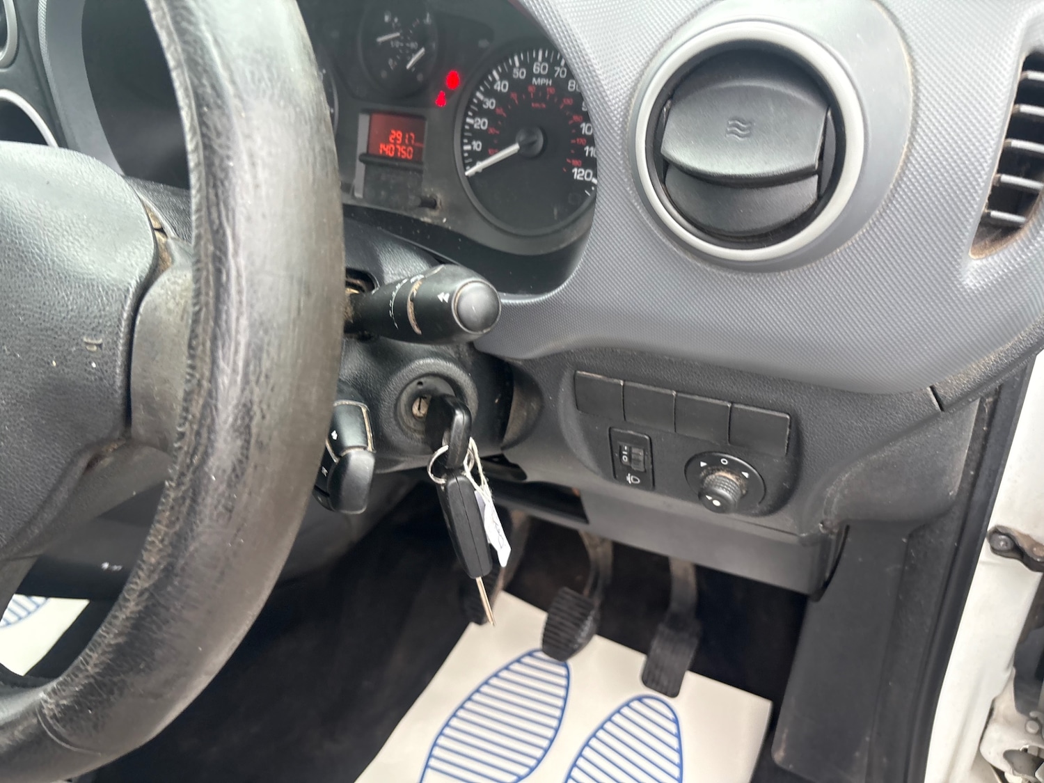 Used Peugeot Partner 2012 for sale - 78123021: Photo 12