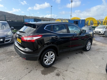 Used Nissan Qashqai 2015 for sale - 77832067: Photo
