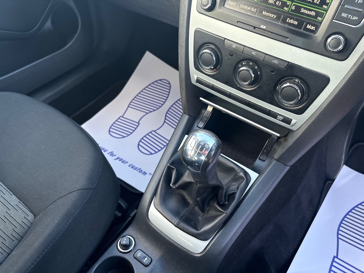 Used Skoda Octavia 2009 for sale - 76391809: Photo 12