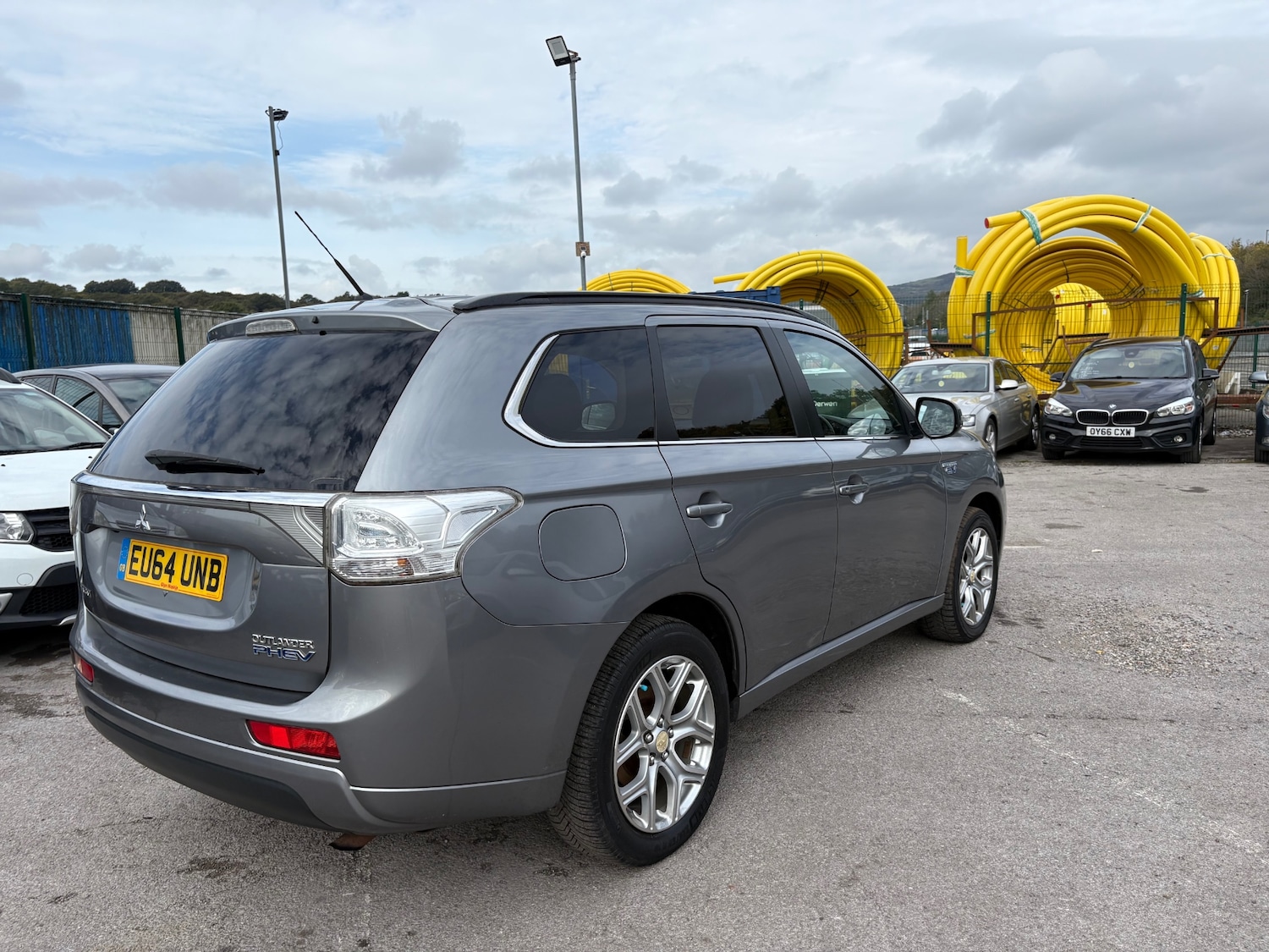 Used Mitsubishi Outlander 2014 for sale - 76127540: Photo 3