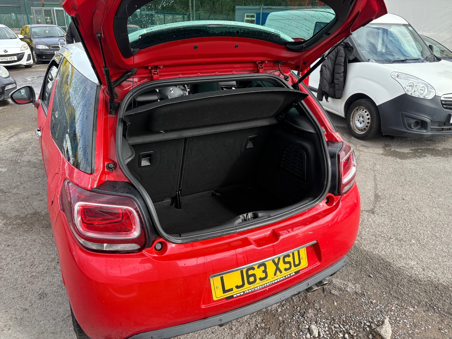 Used Citroen DS3 2013 for sale - 78026048: Photo 19